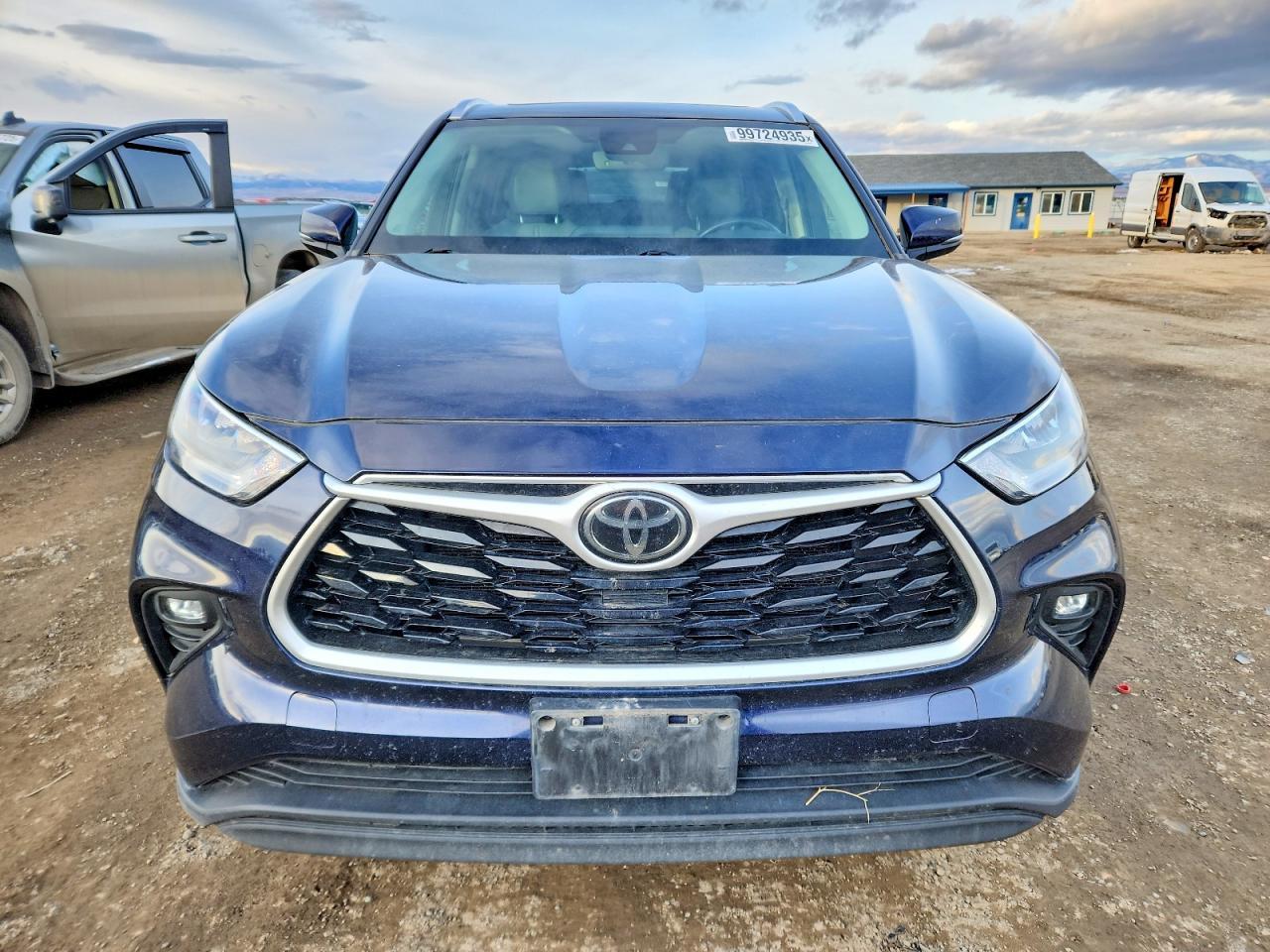 2020 TOYOTA HIGHLANDER