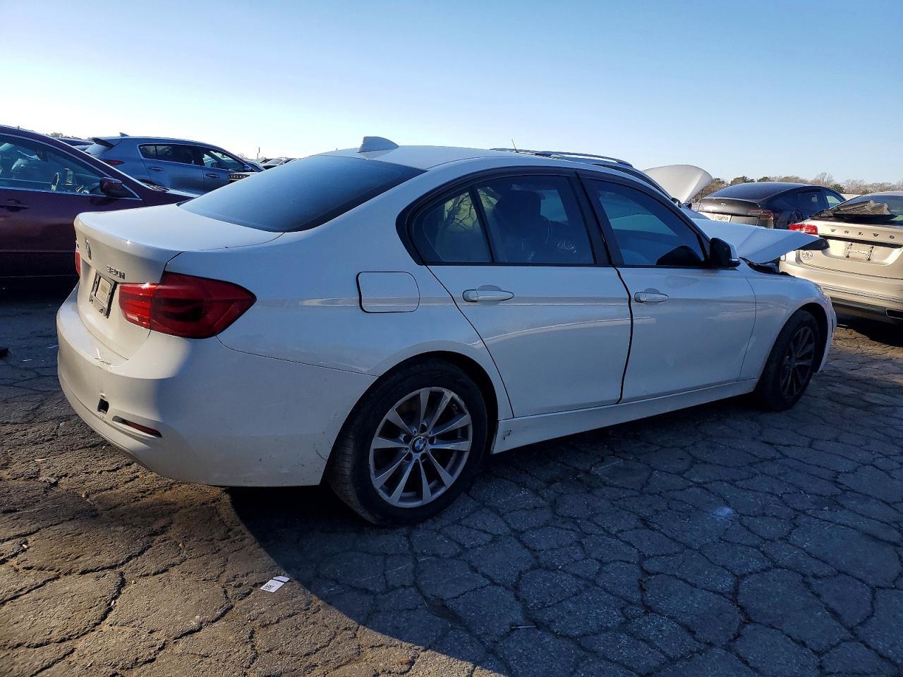 2018 BMW 3 SERIES
