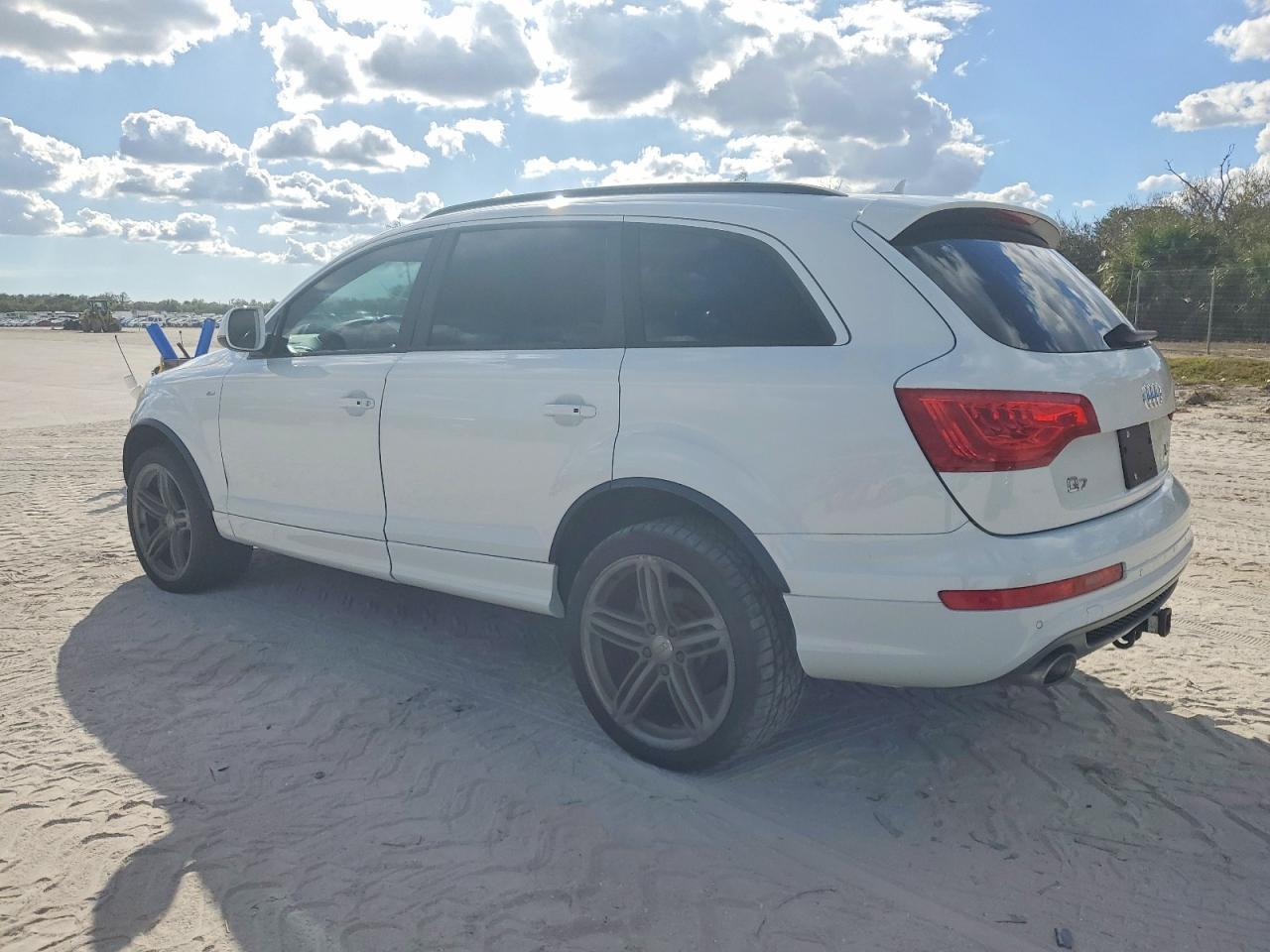 2014 AUDI Q7