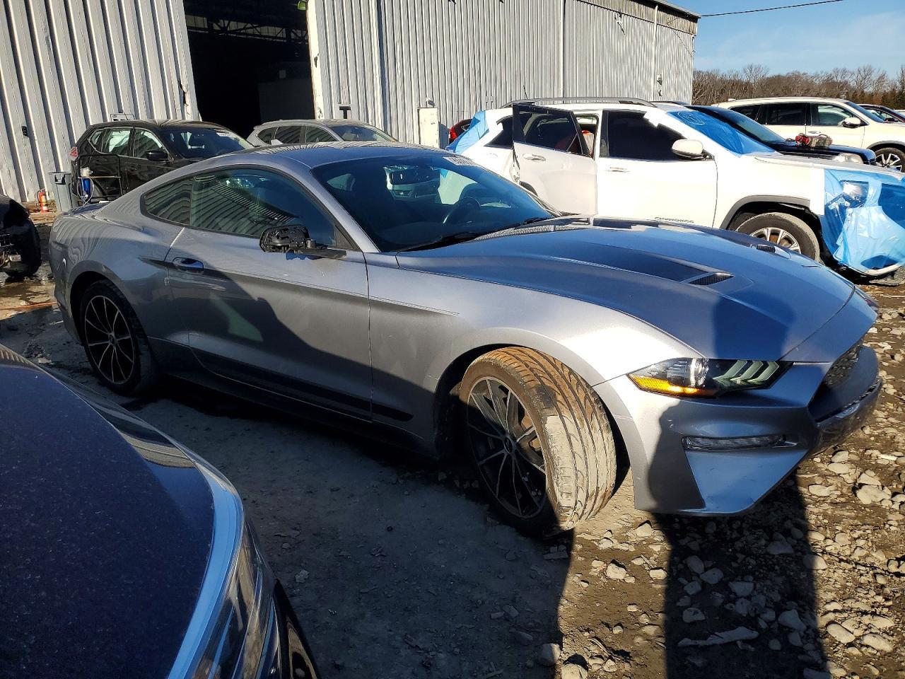 2020 FORD MUSTANG
