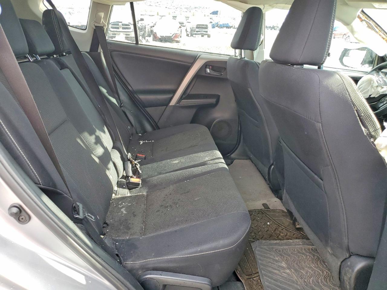 2016 TOYOTA RAV4