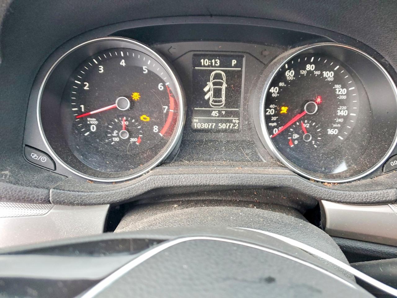 2016 VOLKSWAGEN Passat