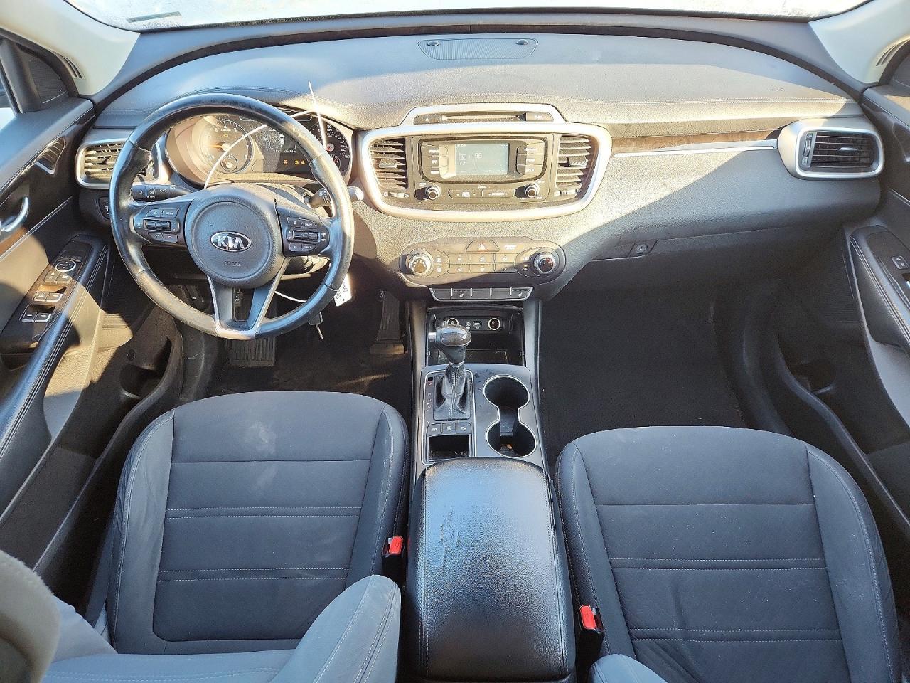 2016 KIA SORENTO
