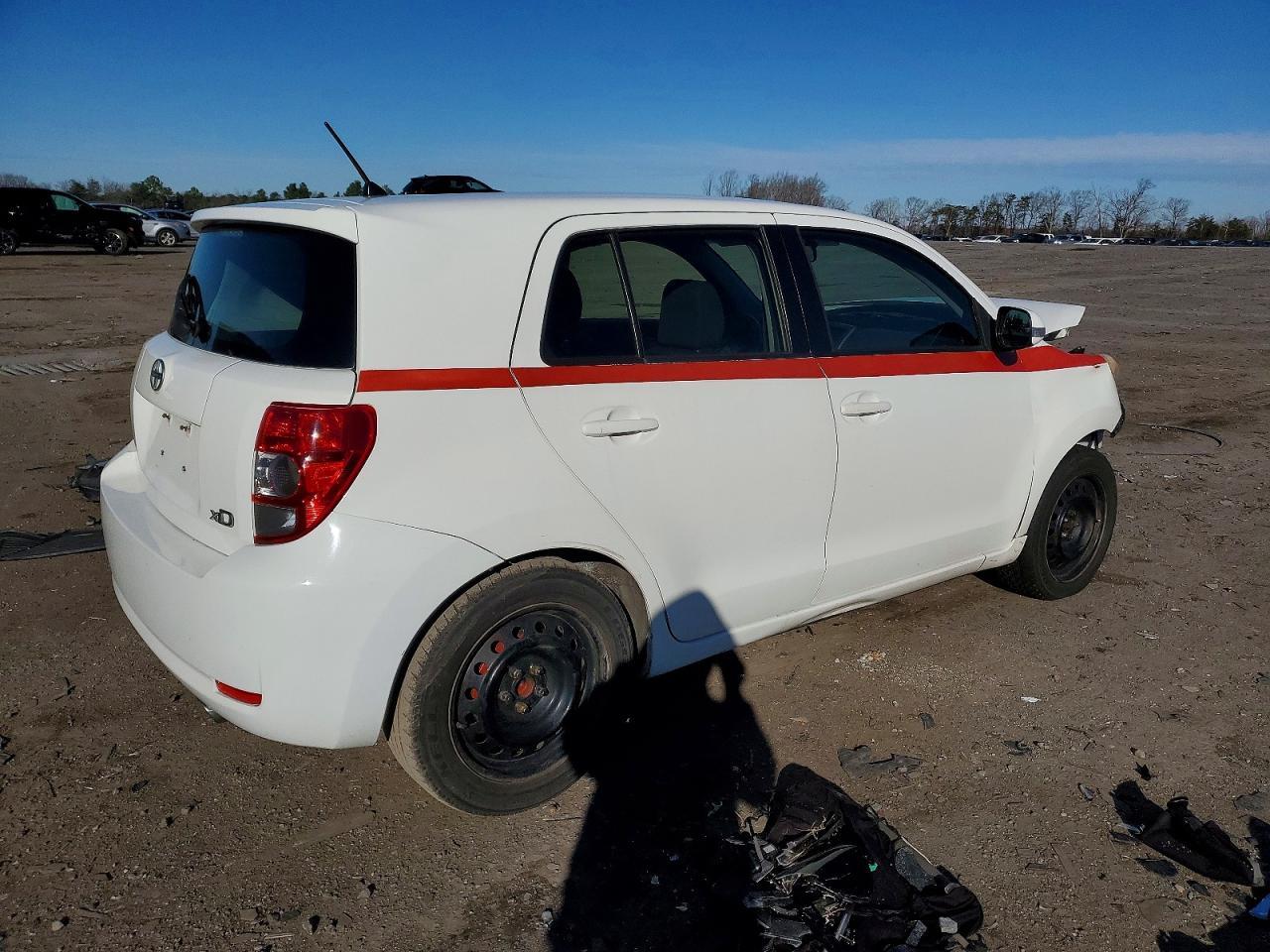 2013 TOYOTA SCION