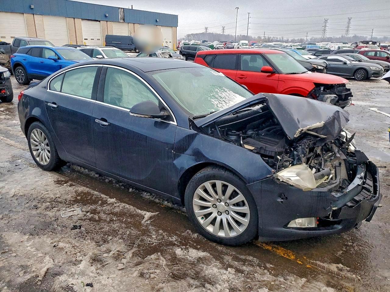 2013 BUICK Regal