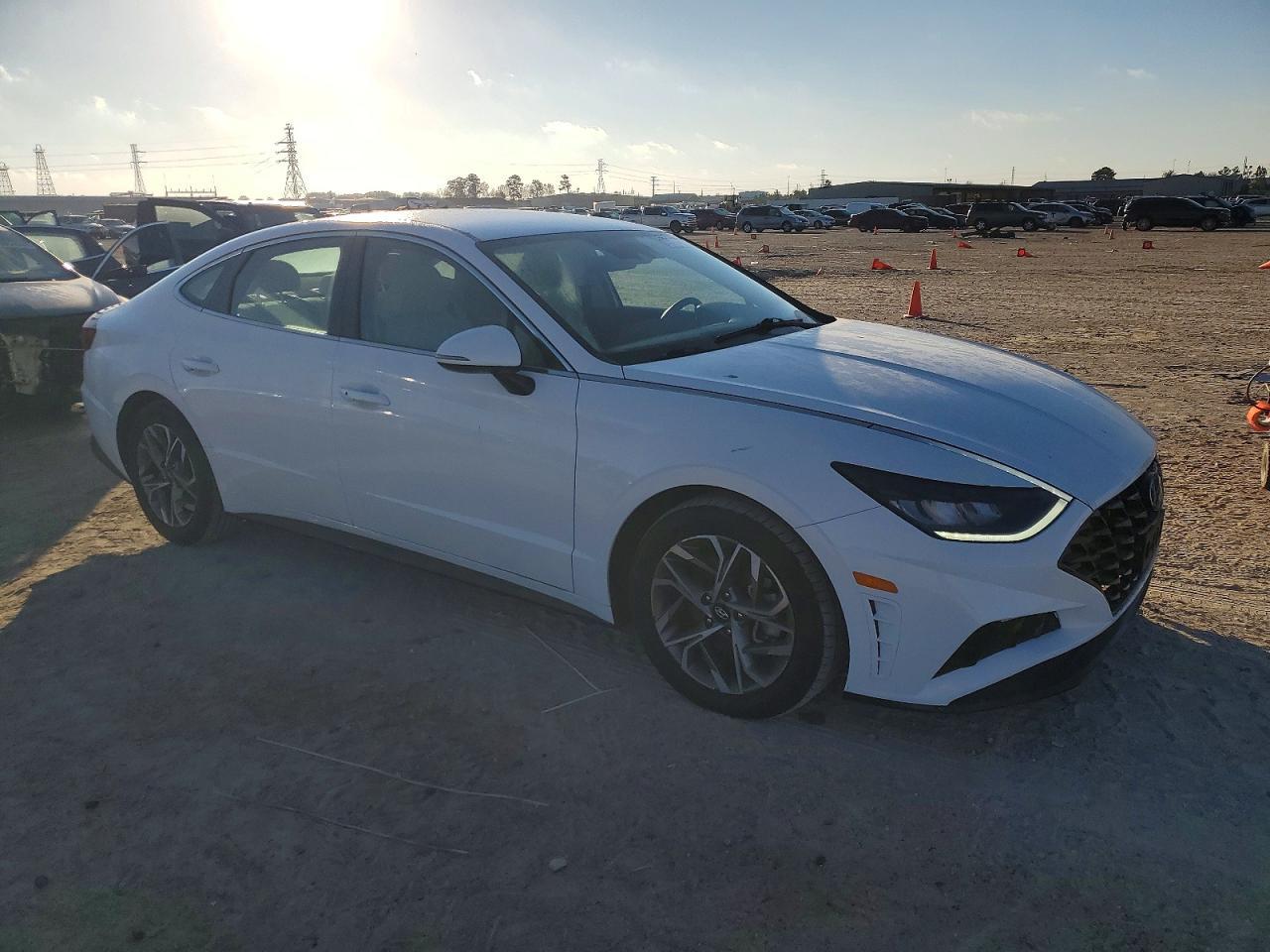 2023 HYUNDAI SONATA
