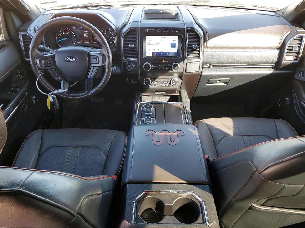 2021 FORD Expedition