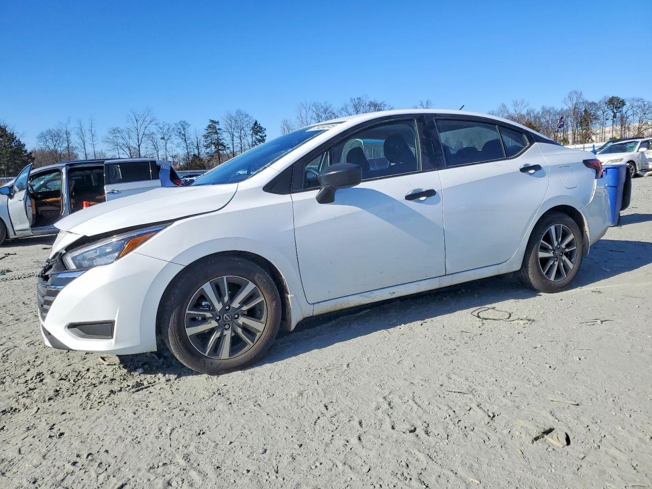 2025 NISSAN VERSA