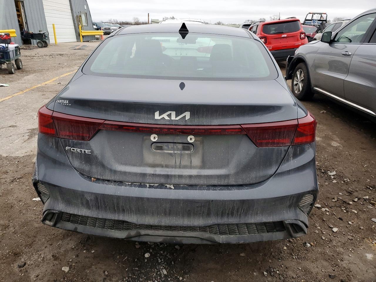 2023 KIA FORTE