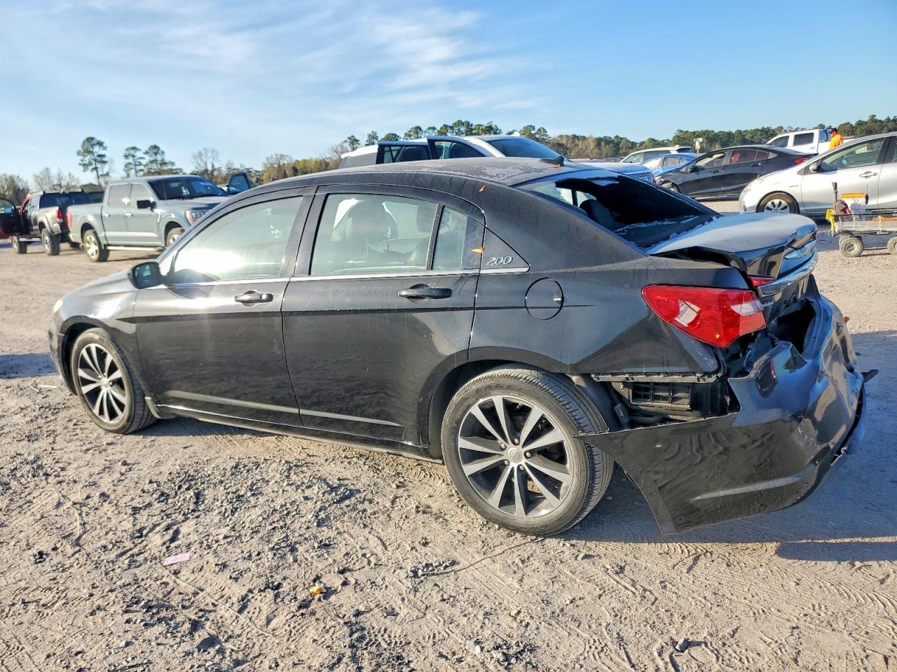 2012 CHRYSLER 200