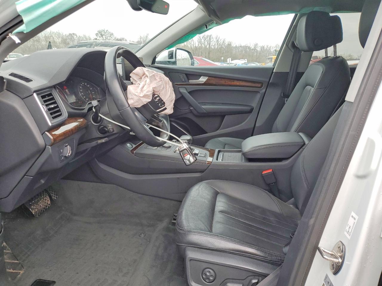 2020 AUDI Q5
