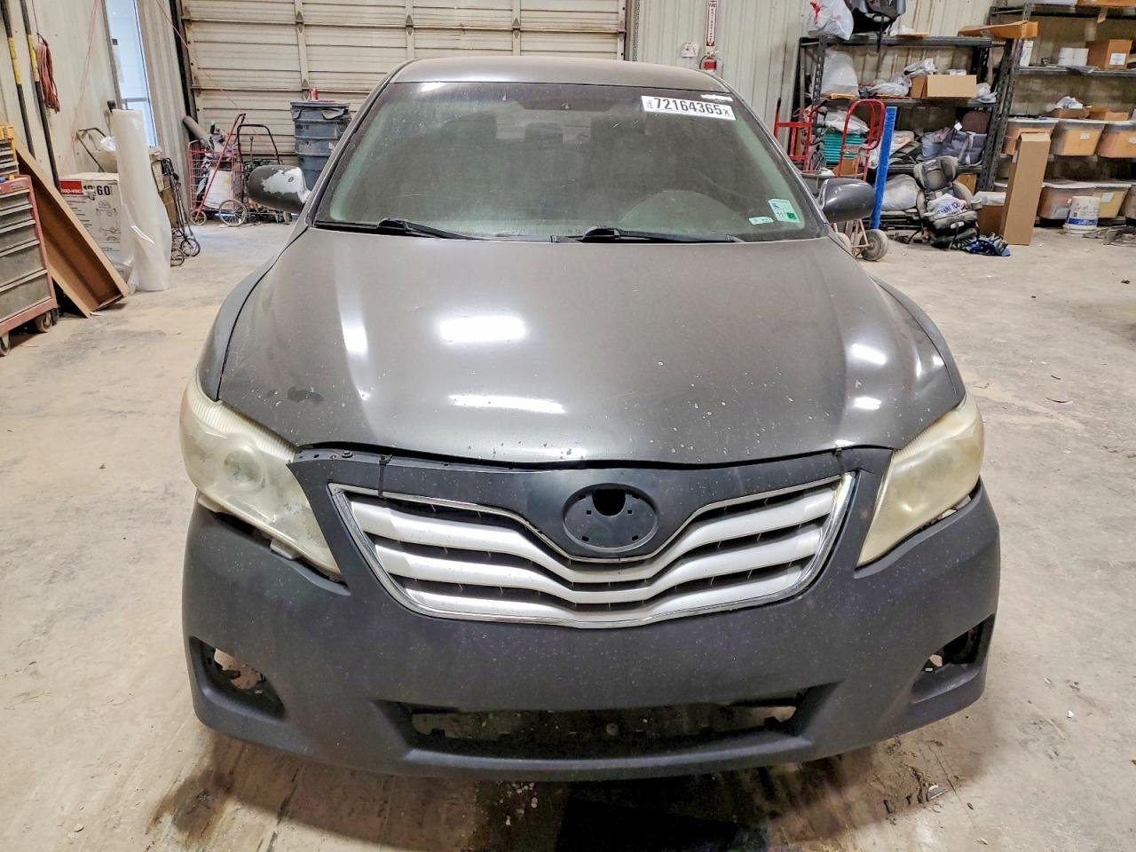 2011 TOYOTA CAMRY