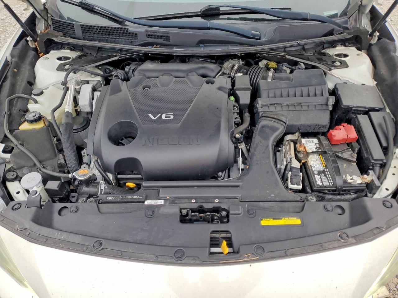 2017 NISSAN Maxima