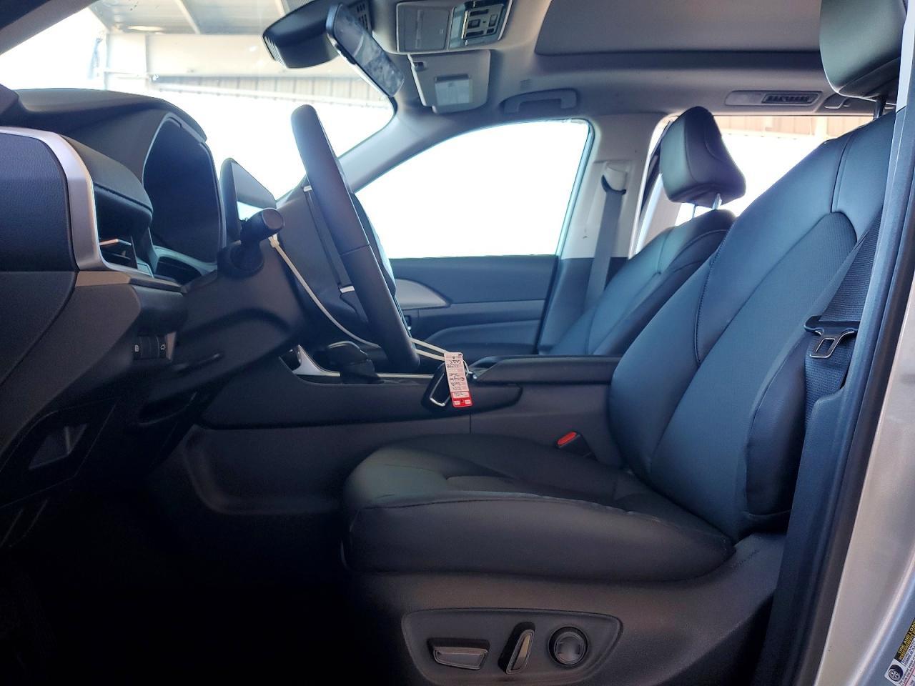 2024 TOYOTA HIGHLANDER