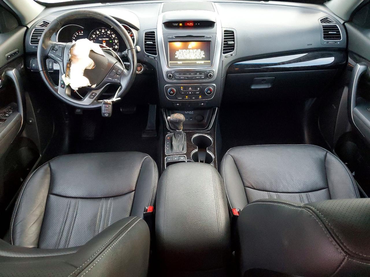 2014 KIA SORENTO