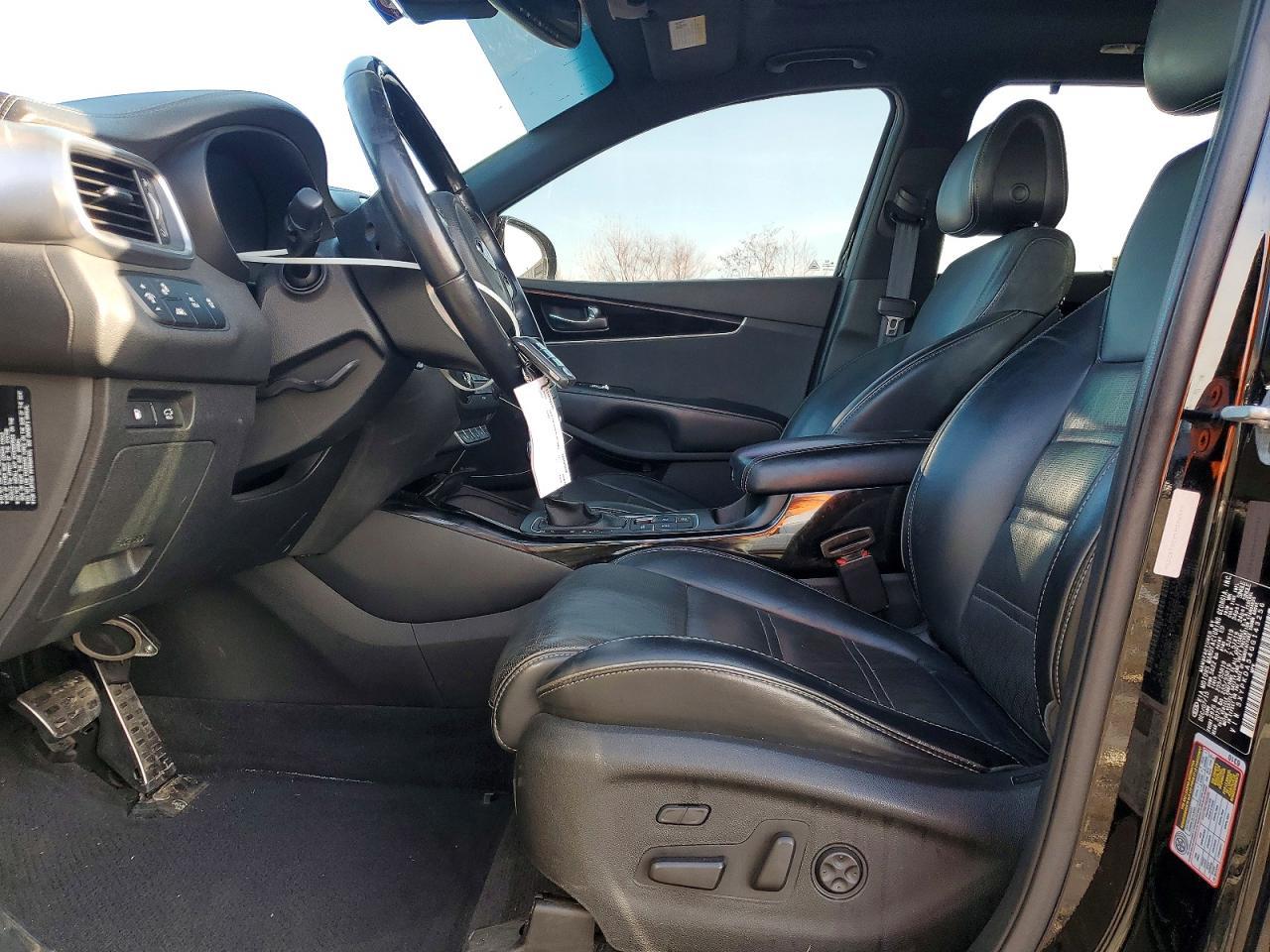 2016 KIA SORENTO