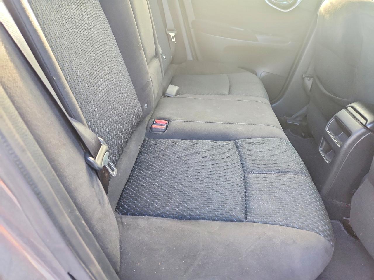 2015 NISSAN SENTRA