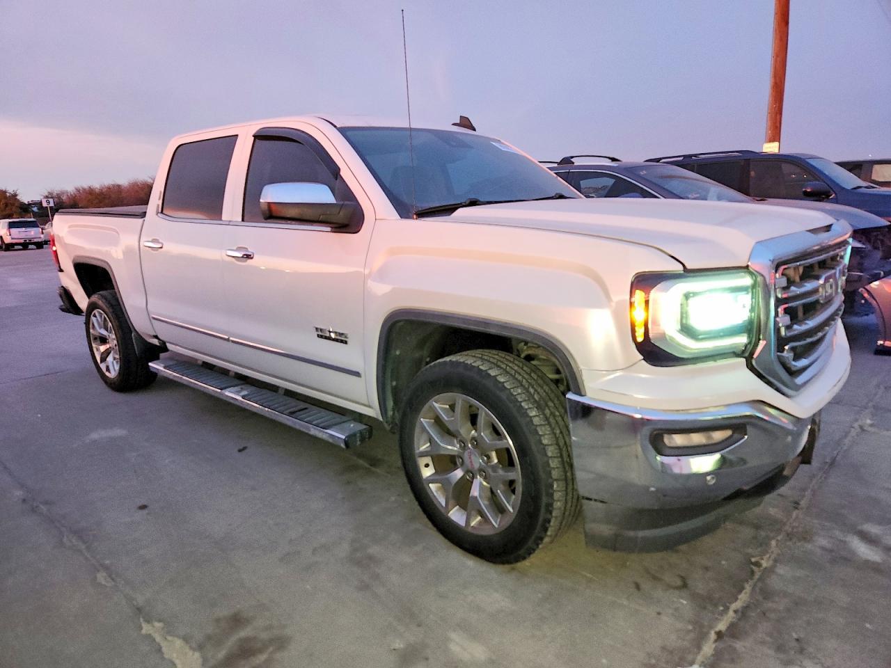 2016 GMC Sierra