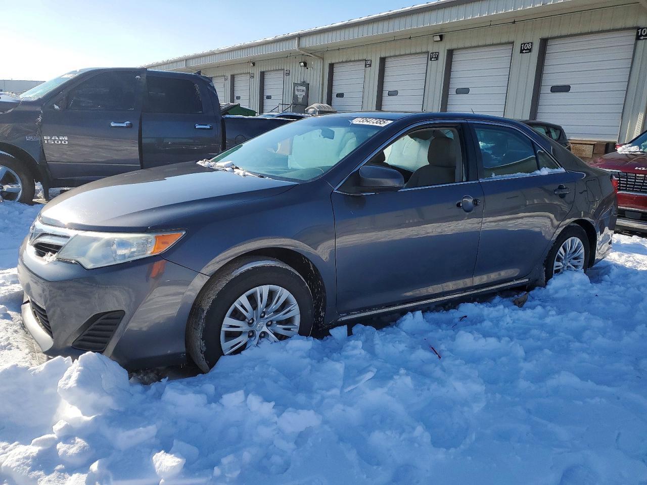 2012 TOYOTA CAMRY