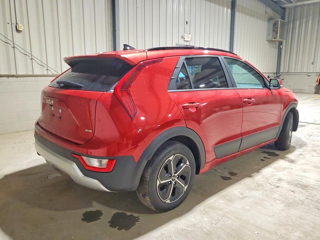 2025 KIA Niro