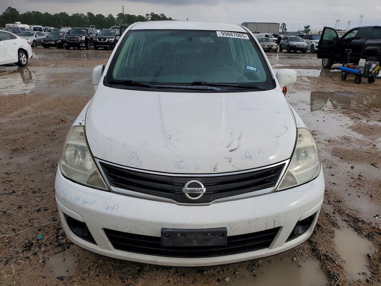 2012 NISSAN VERSA
