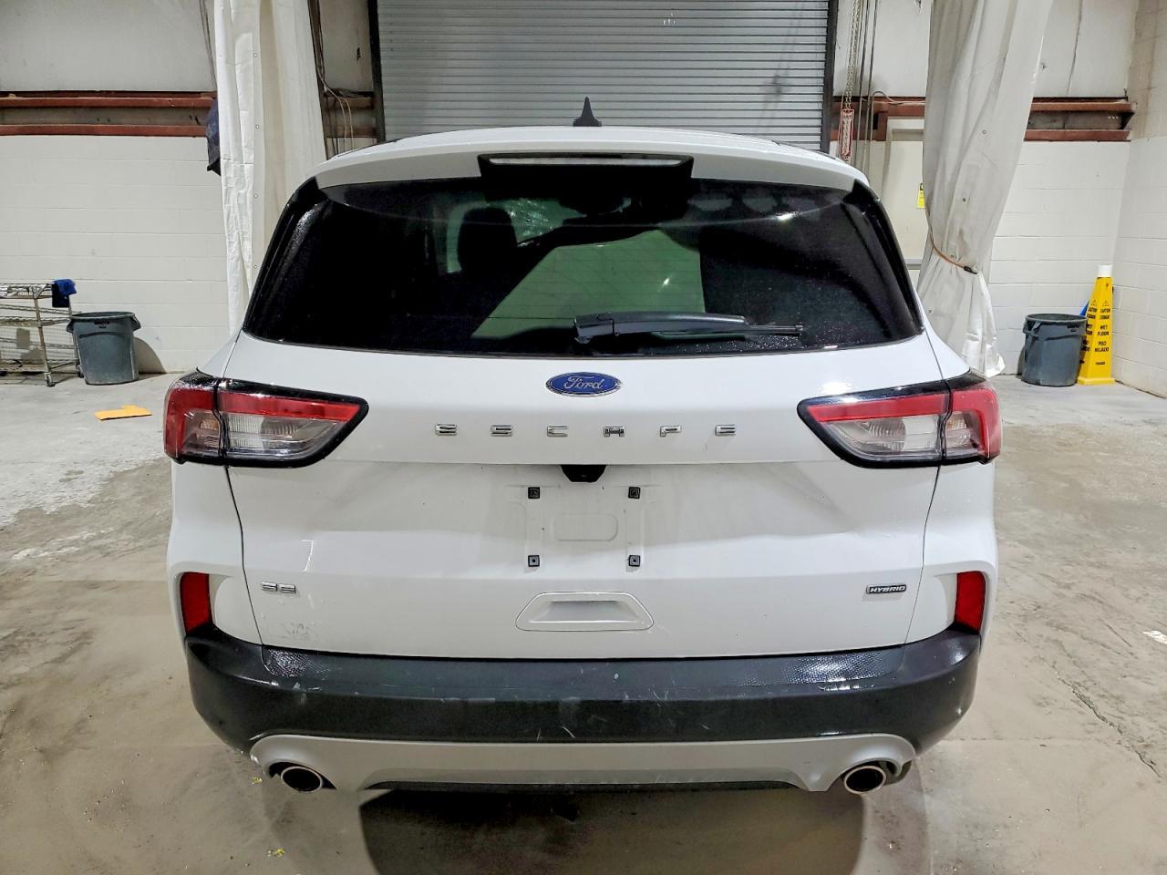 2022 FORD ESCAPE