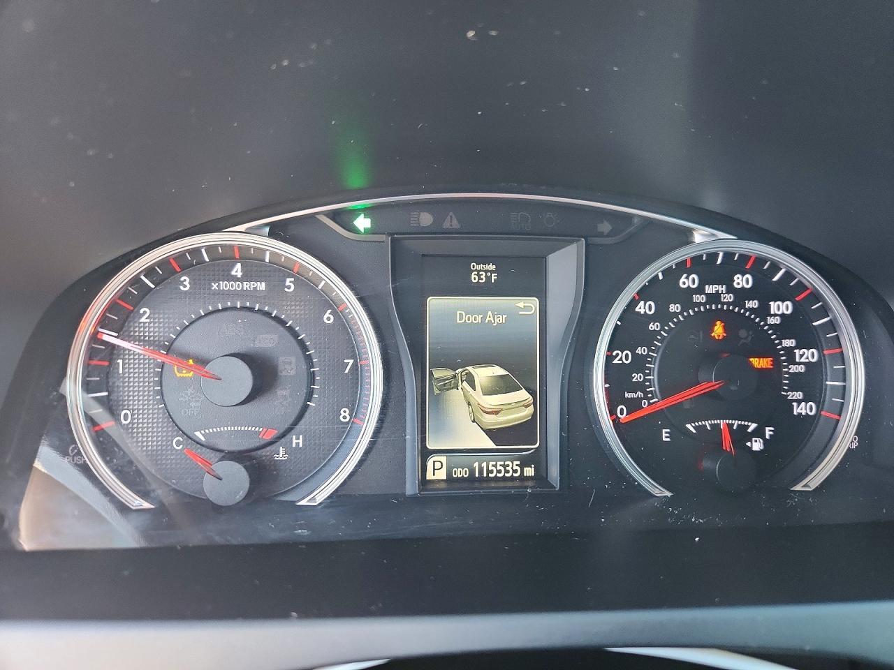 2015 TOYOTA CAMRY