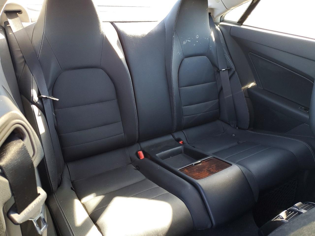 2011 MERCEDES-BENZ E-Class