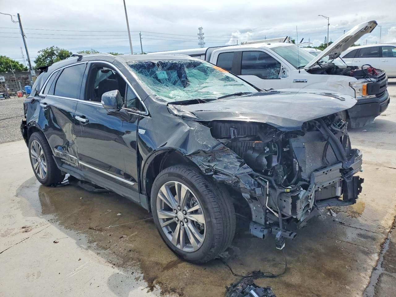 2025 CADILLAC XT5