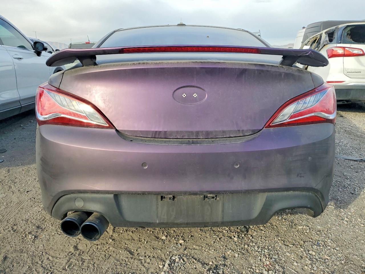 2016 HYUNDAI GENESIS