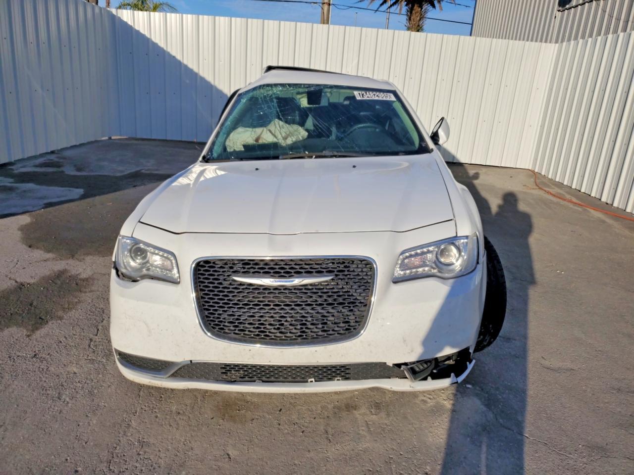 2017 CHRYSLER 300