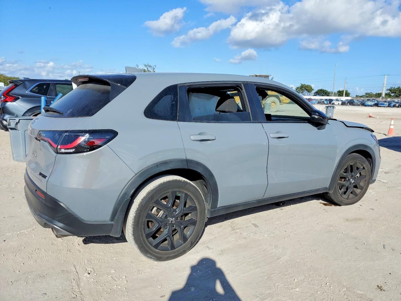 2023 HONDA HR-V