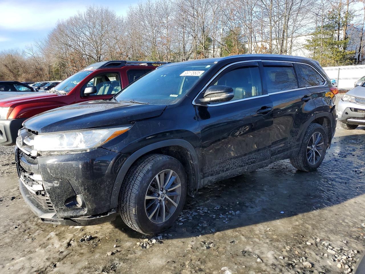 2019 TOYOTA HIGHLANDER
