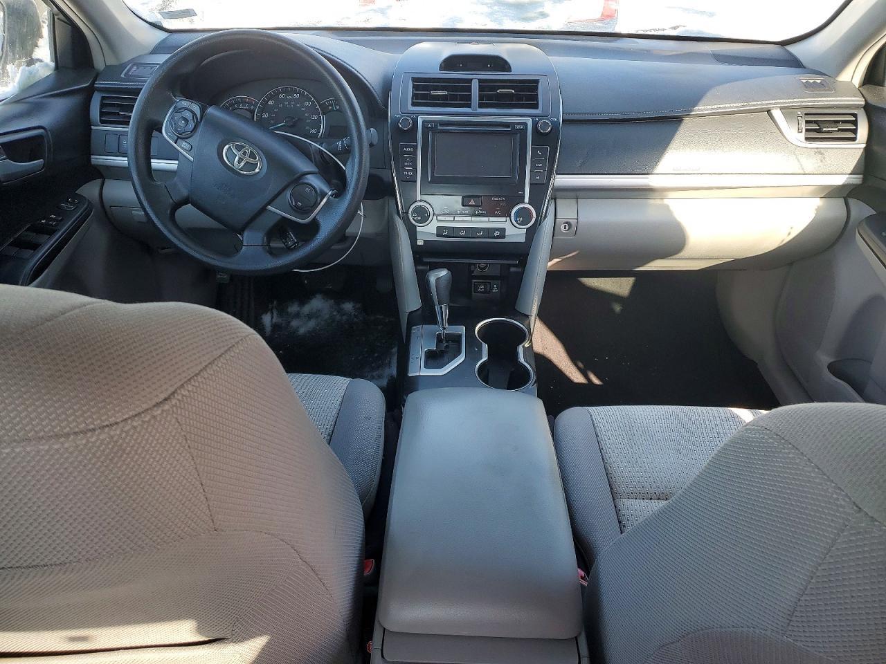 2014 TOYOTA CAMRY