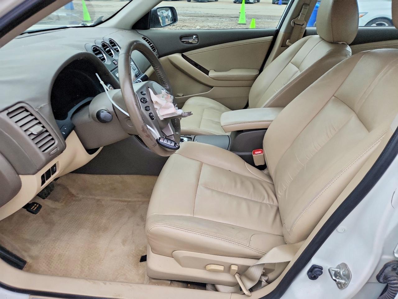2011 NISSAN ALTIMA