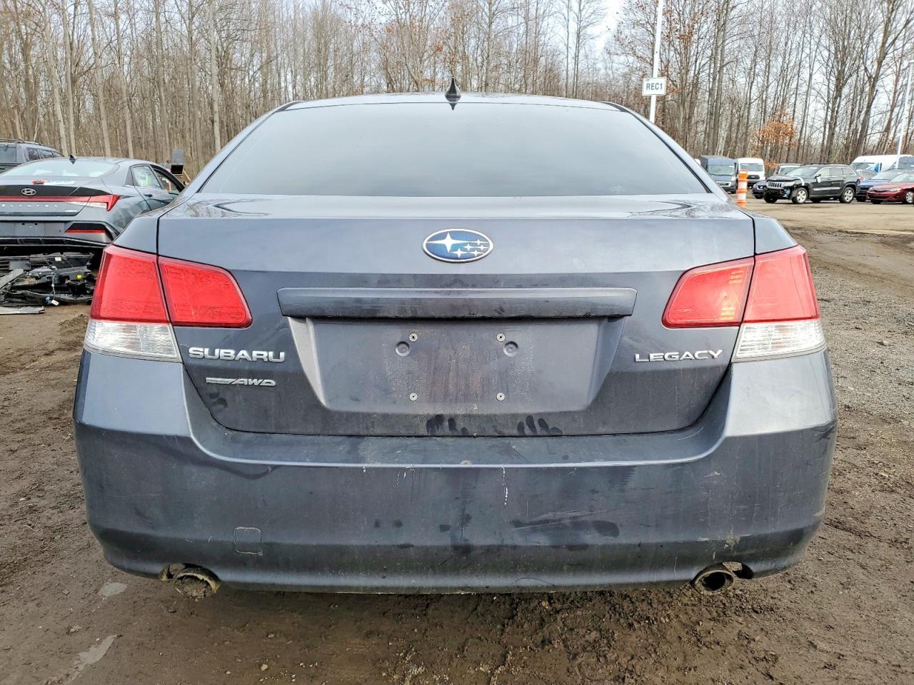 2012 SUBARU Legacy