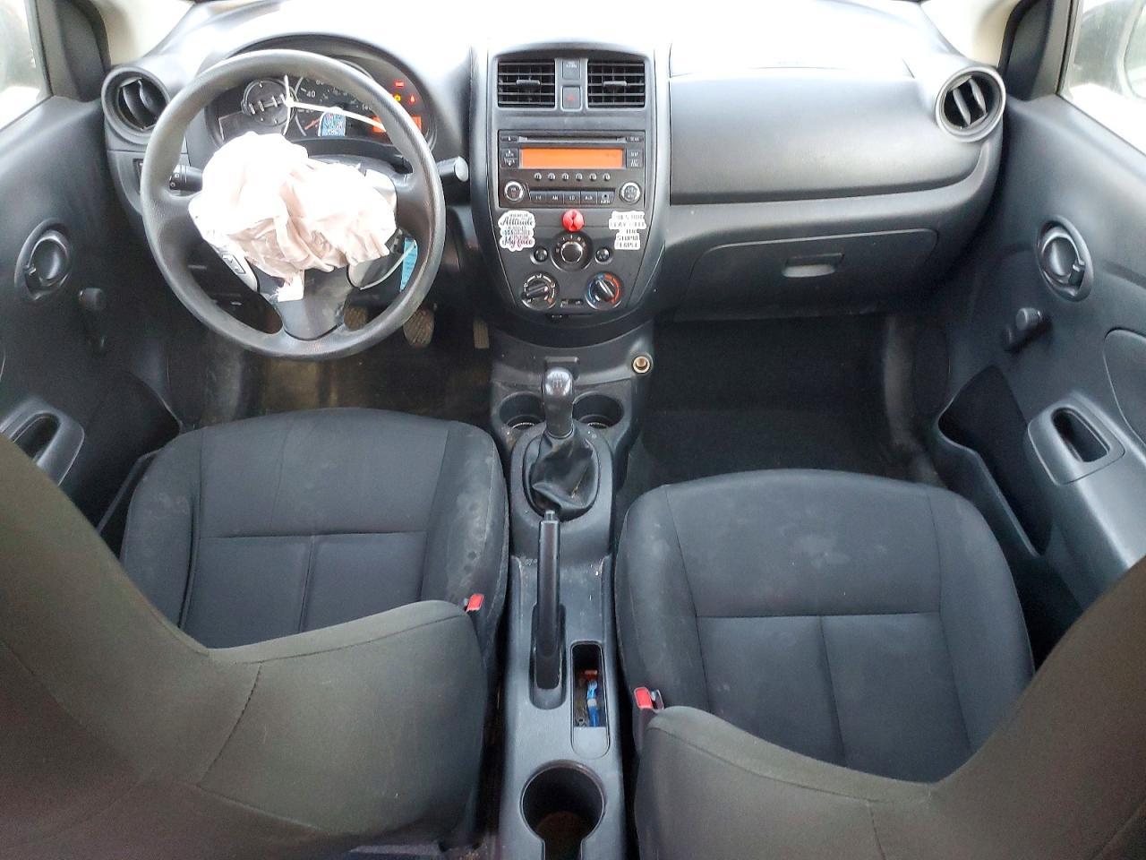 2017 NISSAN VERSA