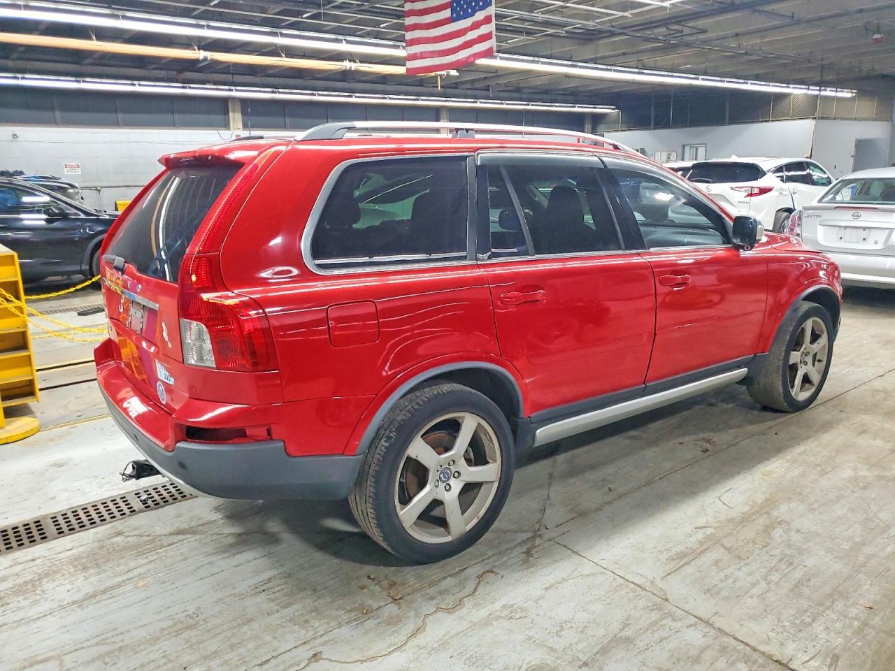 2011 VOLVO XC90