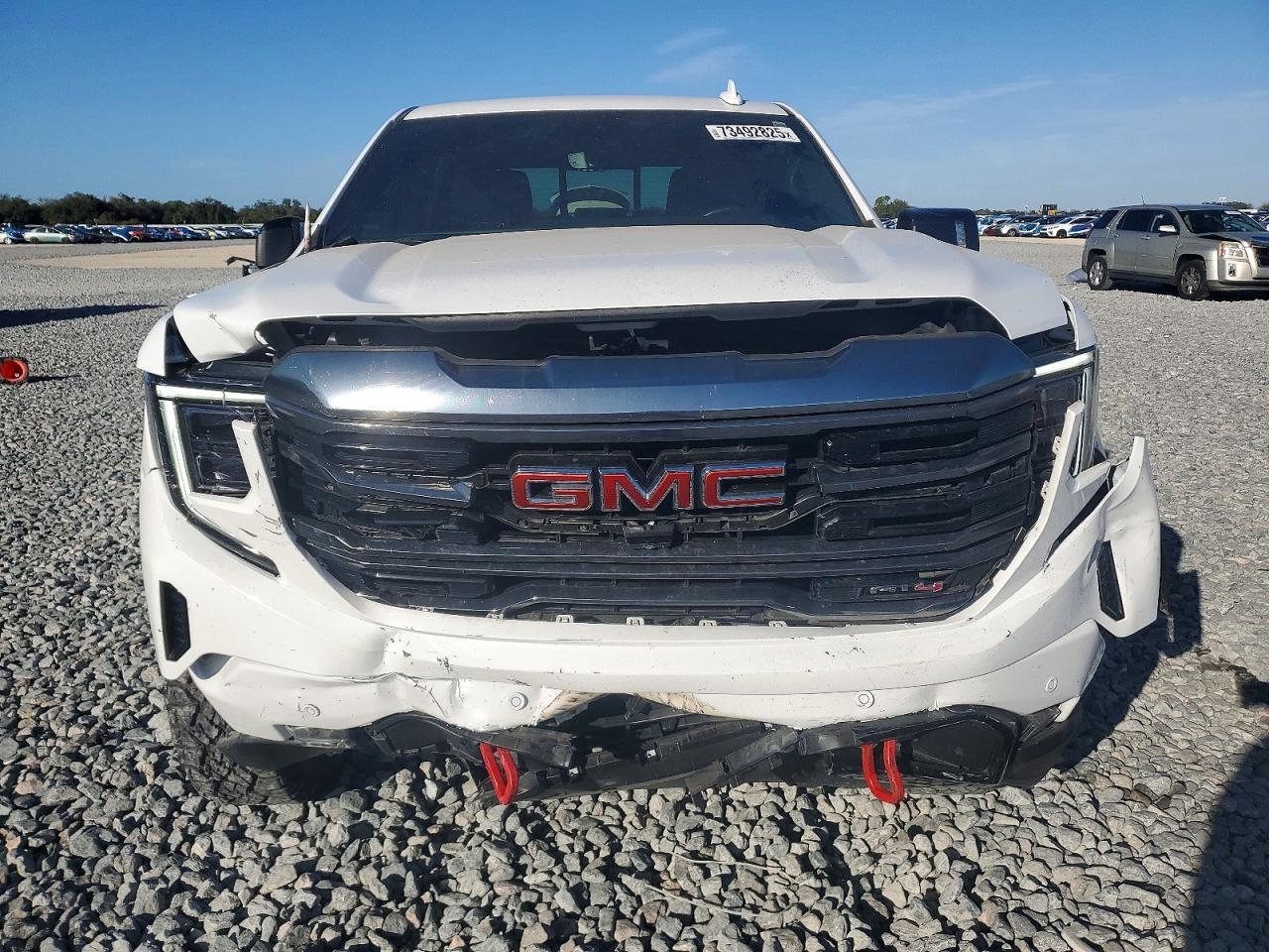 2023 GMC Sierra