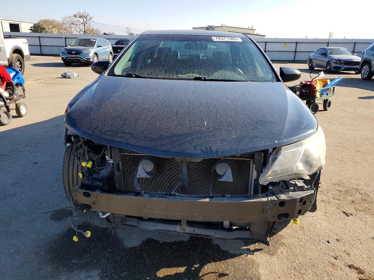 2014 TOYOTA CAMRY