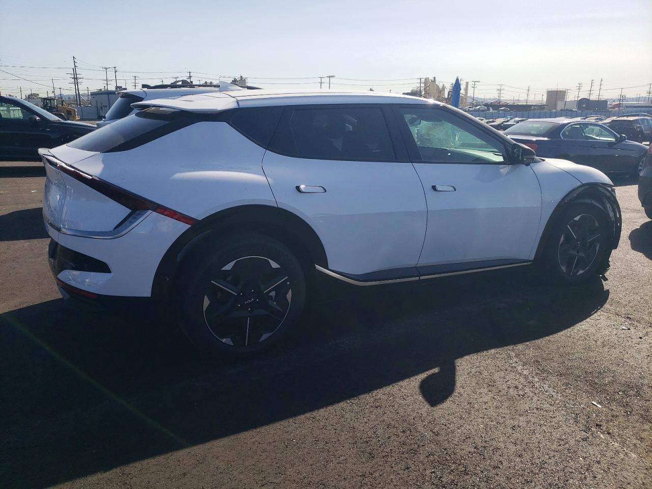 2025 KIA EV6