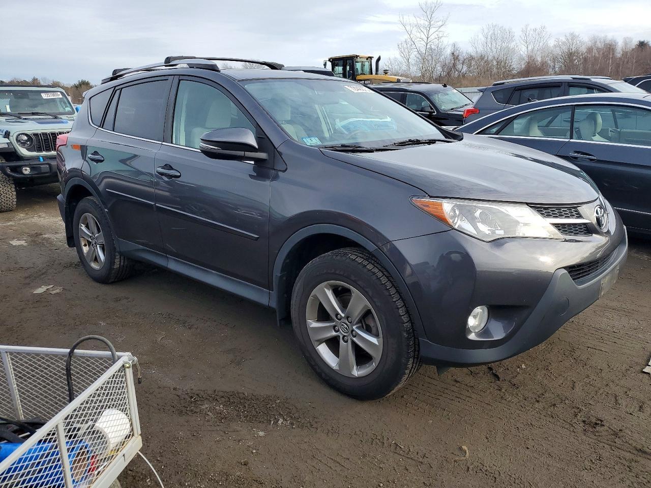 2015 TOYOTA RAV4
