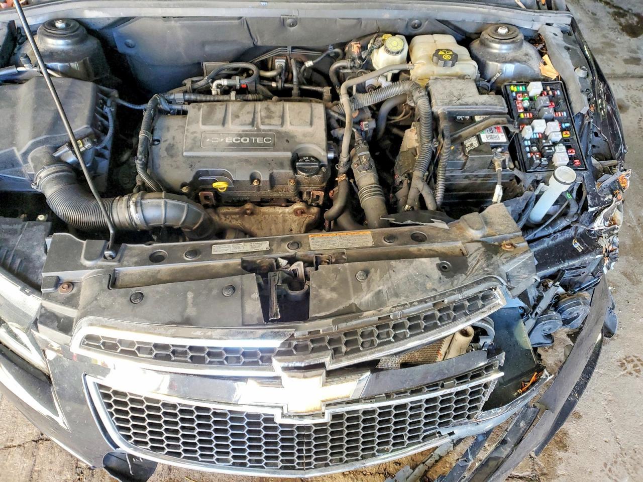 2011 CHEVROLET CRUZE