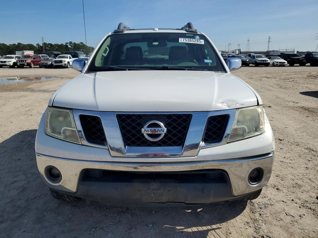 2012 NISSAN Frontier