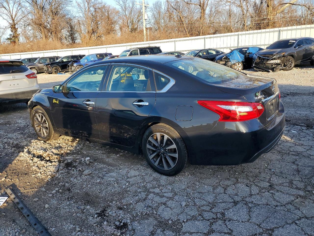 2017 NISSAN ALTIMA