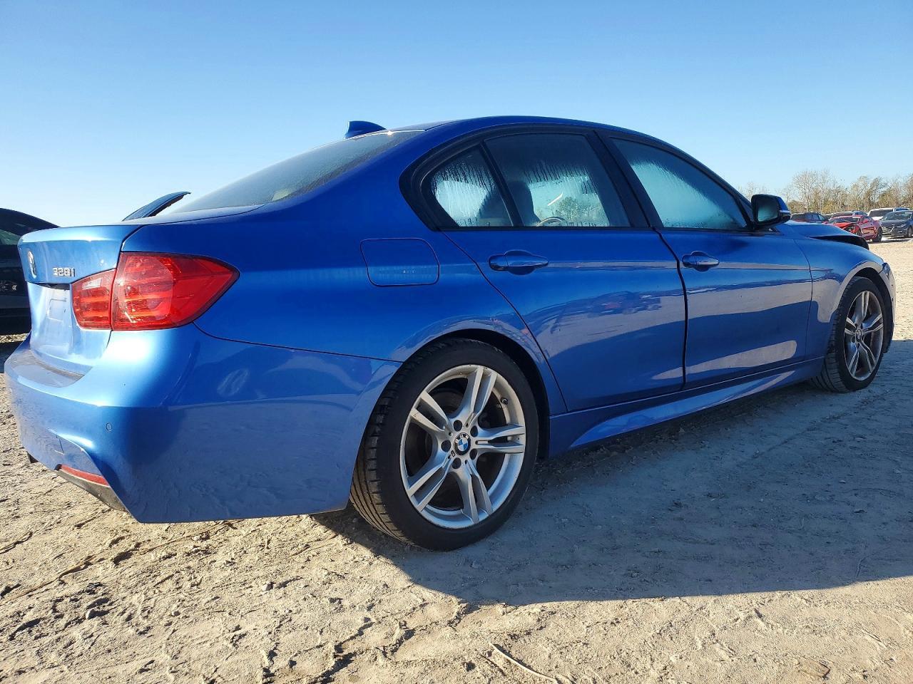 2013 BMW 3 SERIES