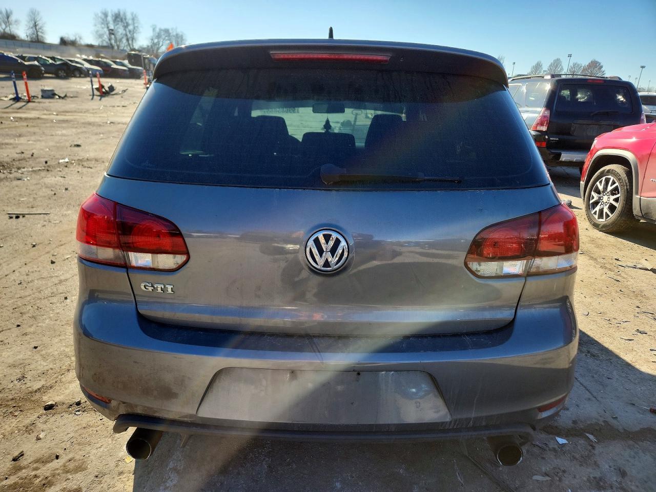 2012 VOLKSWAGEN GTI