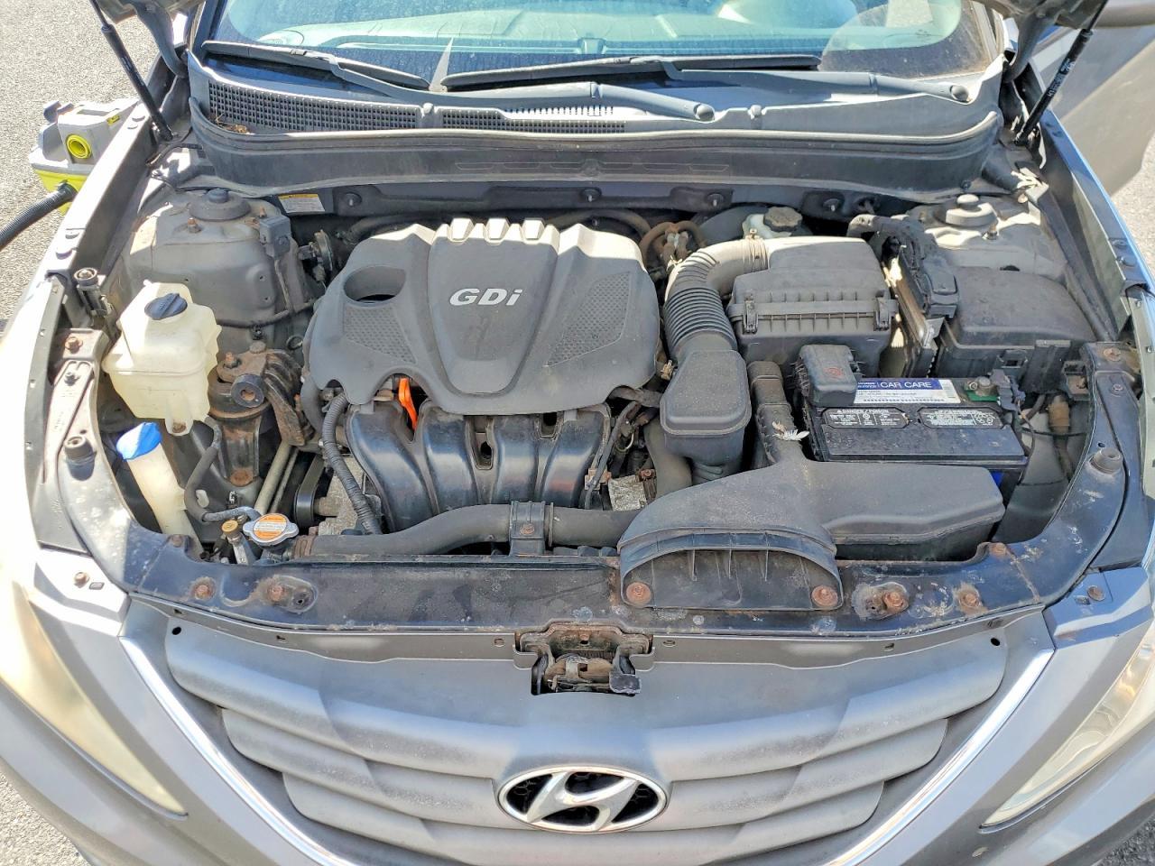 2011 HYUNDAI SONATA