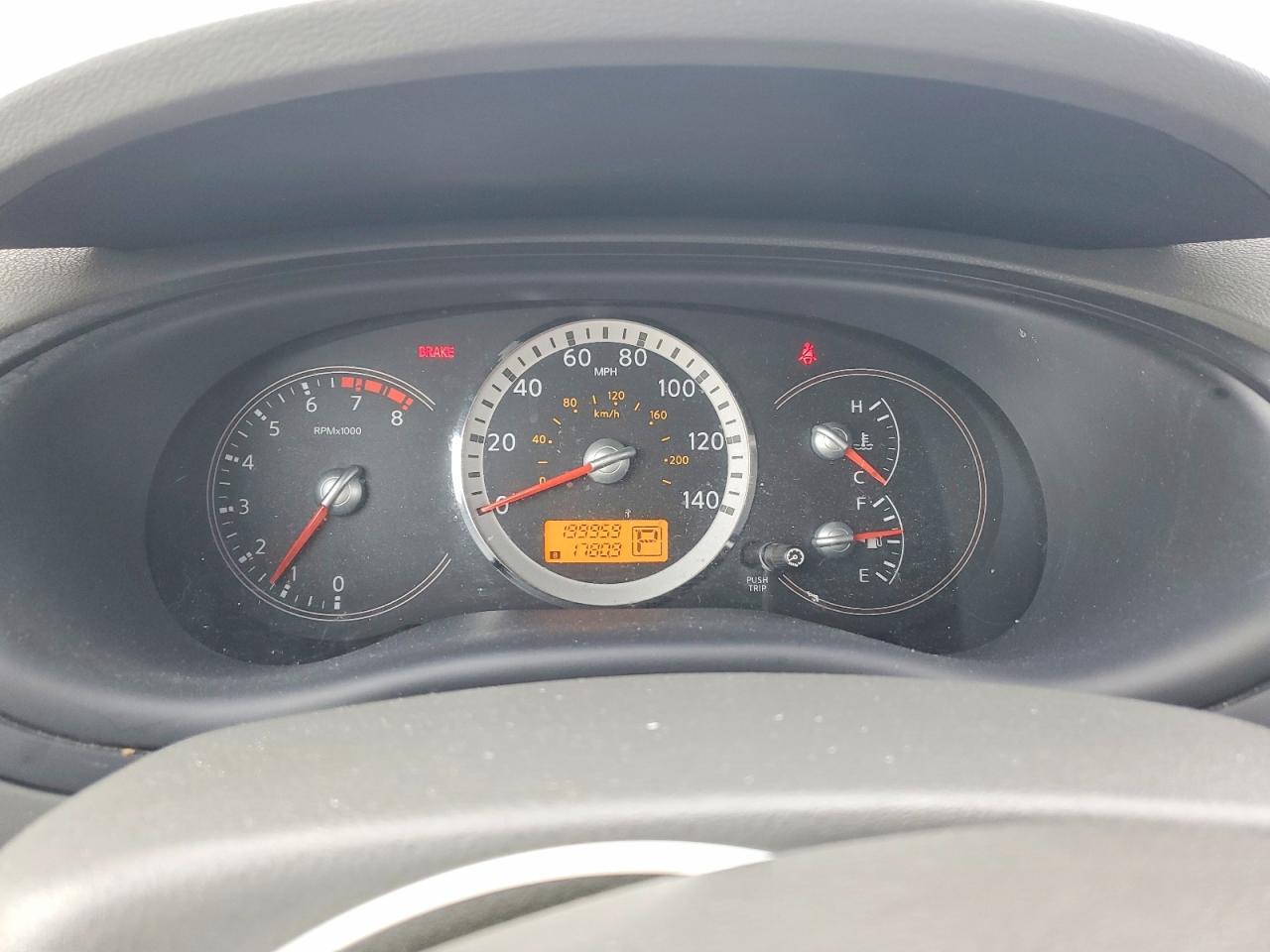 2008 NISSAN Quest