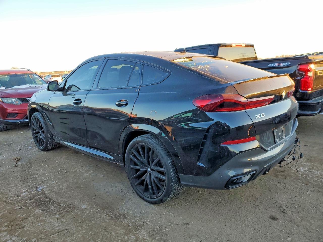 2022 BMW X6